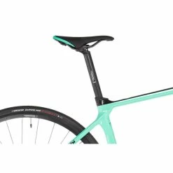 Vélo Route Bianchi Infinito XE Disc 105 DI2 12V Vert Céleste 2023 35 Vélo Route Bianchi Infinito XE Disc 105 DI2 12V Vert Céleste 2023 -VÉLOS Soldes Magasin bianchi infinito x e disc 5 700x700 2