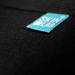 Maillot De Corps Gobik Winter Merino Manche Courte Noir 2023 -VÉLOS Soldes Magasin c a m i s e t a m e r i n o d e t a l l e 03 700x700 2