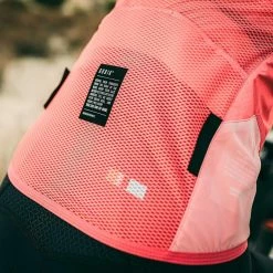 Gilet Gobik Plus 2.0 Paradise Femme -VÉLOS Soldes Magasin chaleco plus2.0 mujer paradise gobik warm series22 5 700x700 7