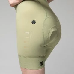 Cuissard Court Gobik Matt K9 Seed Green Femme 2023 -VÉLOS Soldes Magasin culotte corto mujer matt seed green caps dye gobik 6 700x700 2