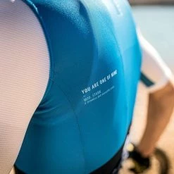 Maillot Manches Courtes Gobik Stark Cobalt Homme -VÉLOS Soldes Magasin maillot hombre stark cobalt gobik warm series22 5 700x700 9