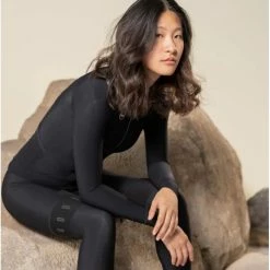 Maillot Manche Longue Gobik Pacer Solid Jet Black Femme 2023 -VÉLOS Soldes Magasin maillot manche longue gobik pacer solid jet black femme 2023 2 700x700 5