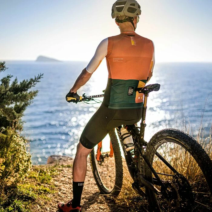 Maillot Manches Courtes Gobik Attitude 2.0 Apricot Unisex 23 Maillot Manches Courtes Gobik Attitude 2.0 Apricot Unisex – Image 23