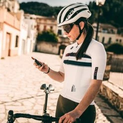 Maillot Manches Courtes Gobik Cx Pro Berry Streak Unisex -VÉLOS Soldes Magasin maillot unisex cxpro berry streak gobik warm series22 3 700x700 1