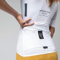 GOBIK Maillot Manche Courte Carrera 2.0 Hakuba Unisex 2023 -VÉLOS Soldes Magasin maillot unisex mc carrera hakuba caps unity gobik 12 700x700 5