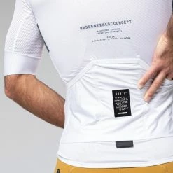 GOBIK Maillot Manche Courte Carrera 2.0 Hakuba Unisex 2023 -VÉLOS Soldes Magasin maillot unisex mc carrera hakuba caps unity gobik 7 700x700 1