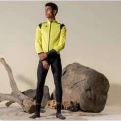 Veste De Pluie Gobik Pluvia Citronell Unisex 2023 -VÉLOS Soldes Magasin pluviajaune 700x700 7