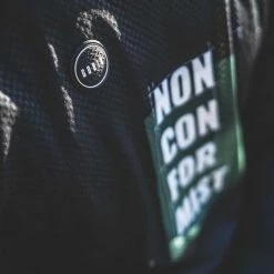 T-Shirt Manches Longues Gobik Terrain Hardwoods Homme -VÉLOS Soldes Magasin shirt man freeride terrian hardwoods gobik warm series22 8 700x700 1