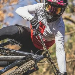 T-Shirt Manches Longues Gobik Terrain Whistler Homme -VÉLOS Soldes Magasin shirt man freeride terrian whistler gobik warm series22 5 700x700 5