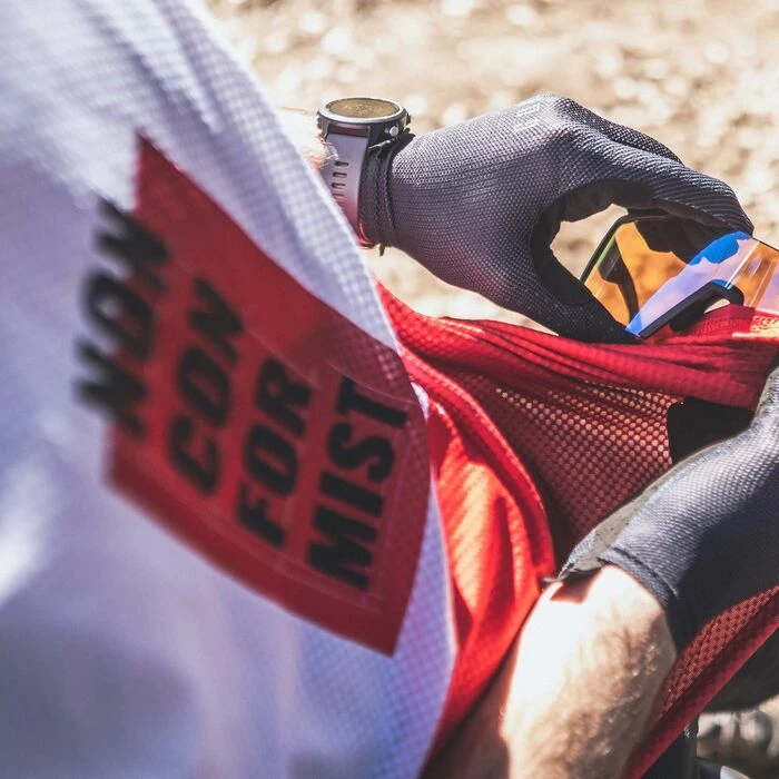 T-Shirt Manches Courtes Gobik Terrain Whistler Homme 14 T-Shirt Manches Courtes Gobik Terrain Whistler Homme – Image 14