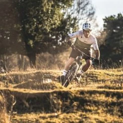 Maillot Gobik Manche Courte Volt Kahuzi Homme -VÉLOS Soldes Magasin t shirt man freeride volt kahuzi gobik warm series22 3 700x700 6