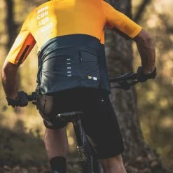 Maillot Gobik Manche Courte Volt Molehill Homme -VÉLOS Soldes Magasin t shirt man freeride volt molehill gobik warm series22 6 700x700 5