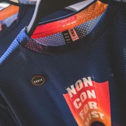 T-Shirt Manches Courtes Gobik Terrain Rossland Femme -VÉLOS Soldes Magasin t shirt woman freeride terrian rossland gobik warm series22 4 700x700 7